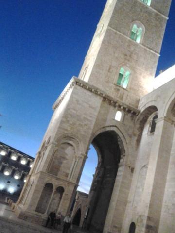 Arco' B&B Trani Cattedrale Exteriör bild